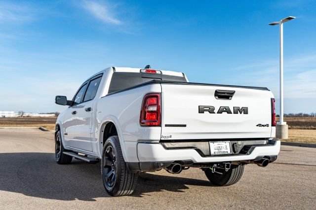 Used 2025 RAM 1500 Big Horn AWD/4WD image 5