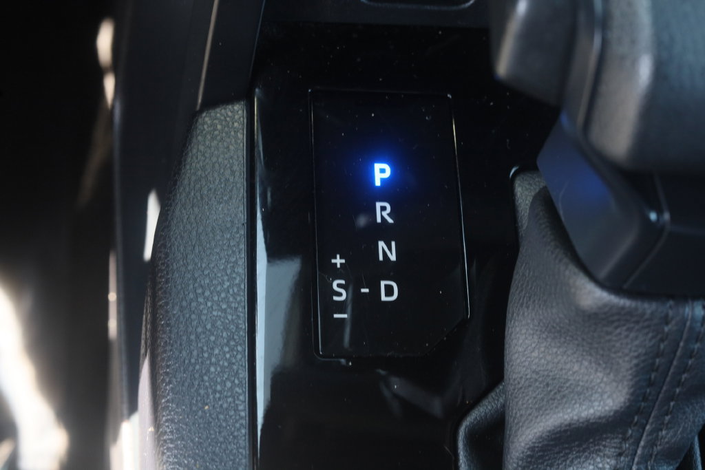 Used 2025 Toyota Tundra SR5 w/ SR5 Convenience Package AWD/4WD image 23