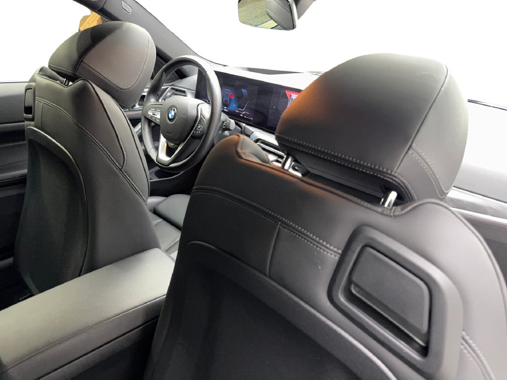 Used 2024 BMW 430i Coupe w/ Premium Package RWD image 41