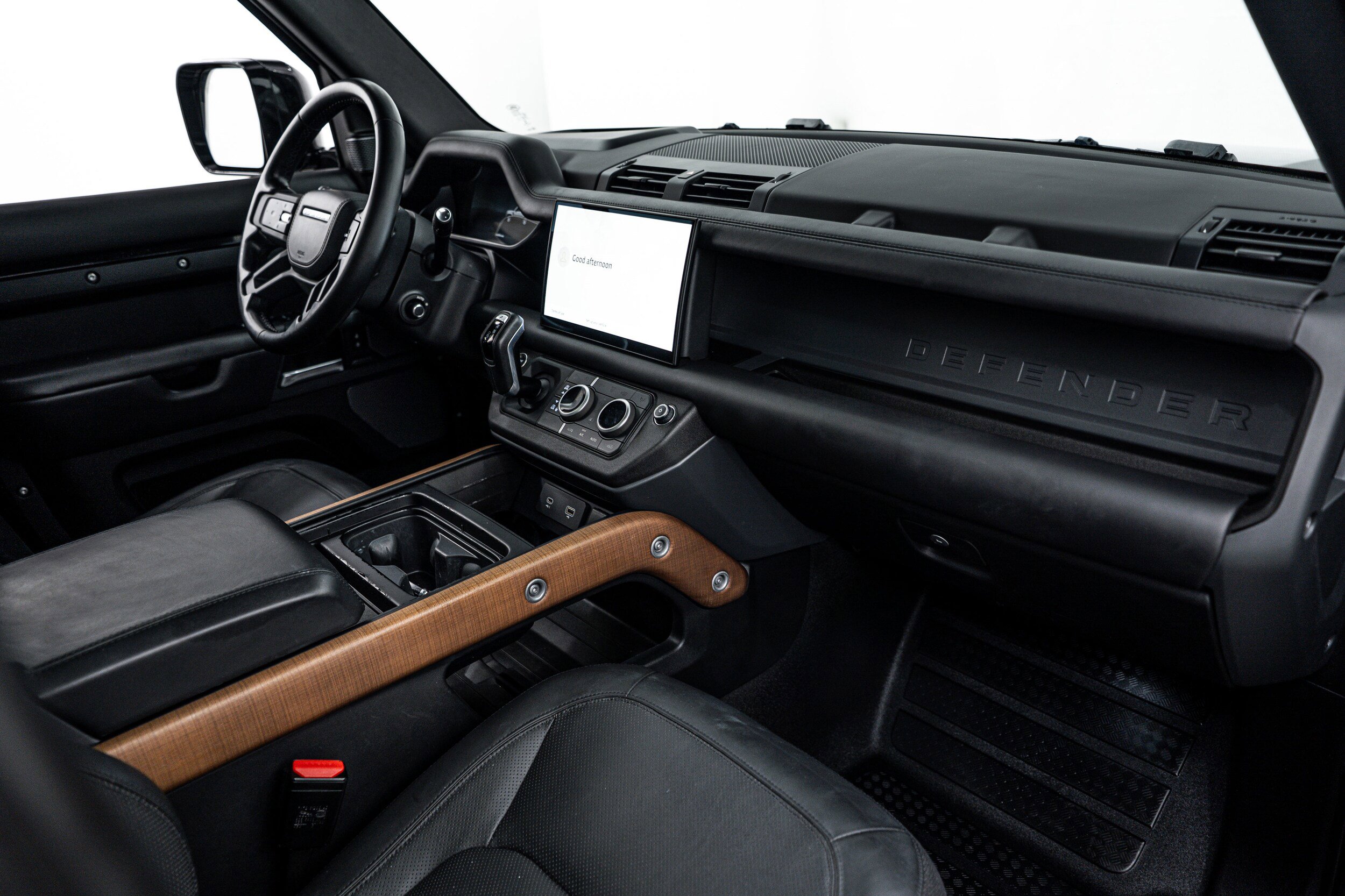 Used 2023 Land Rover Defender 110 X AWD/4WD image 8