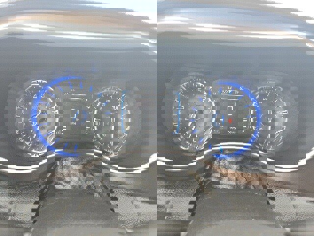 Used 2017 Chrysler Pacifica Touring-L w/ Tire & Wheel Group image 19