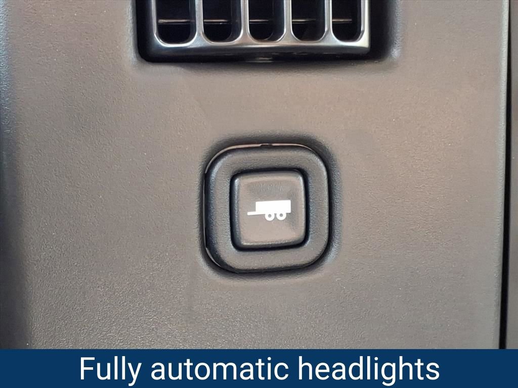 New 2025 Chevrolet Express 2500 w/ Driver Convenience Package image 12