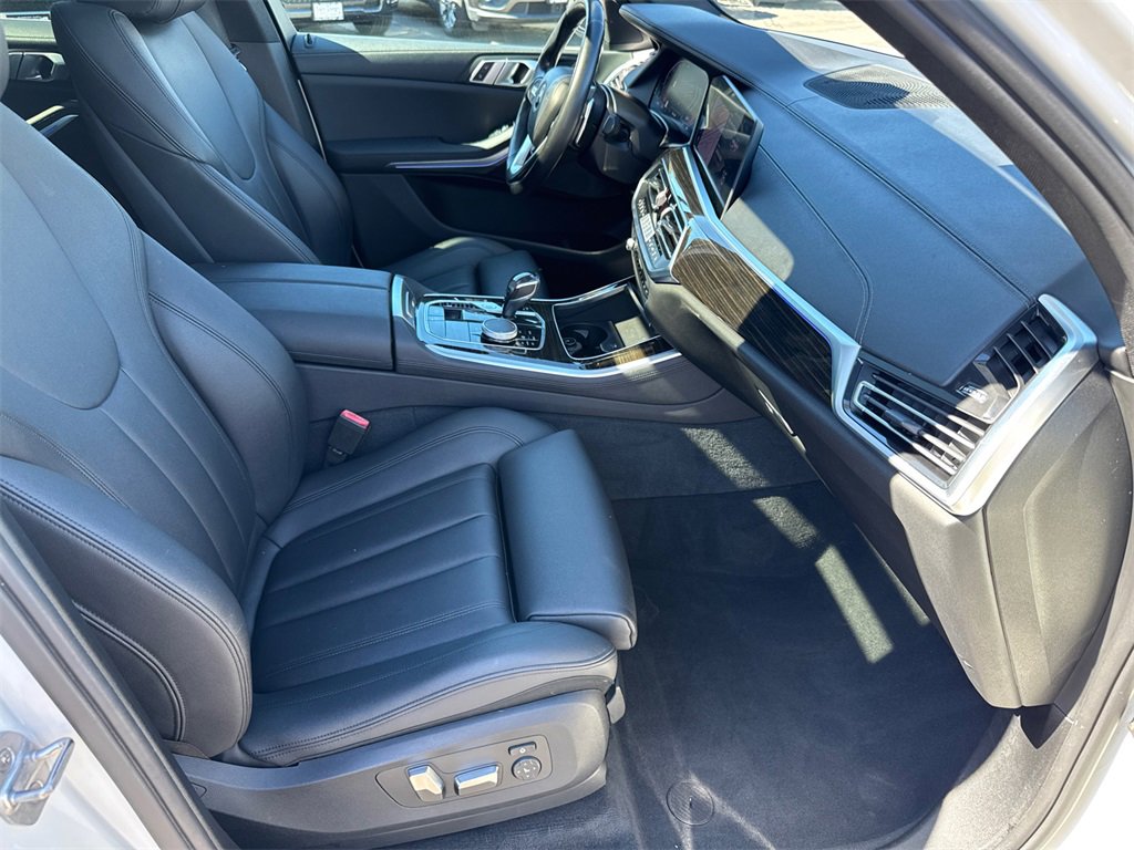 Used 2019 BMW X5 xDrive40i w/ Convenience Package image 18