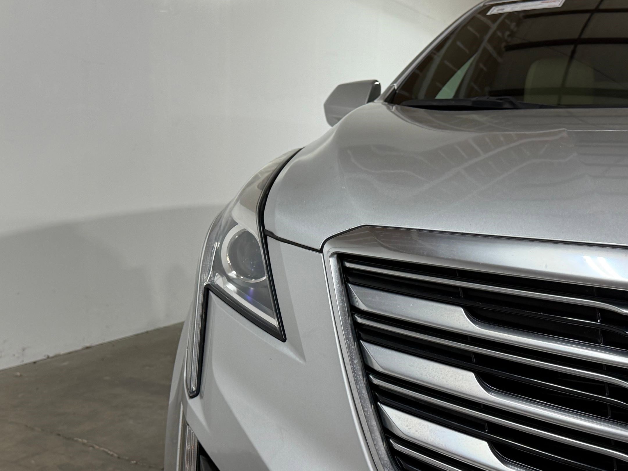 Used 2018 Cadillac XT5 FWD image 10
