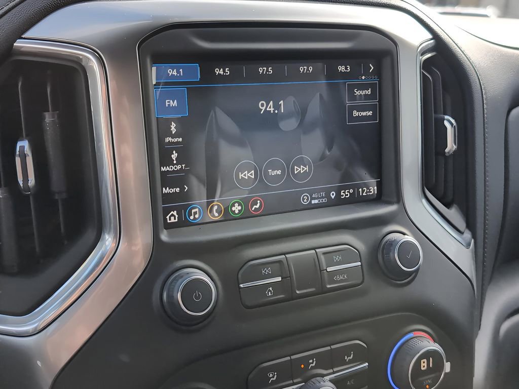 Used 2022 Chevrolet Silverado 2500 LTZ w/ Z71 Off-Road Package AWD/4WD image 17