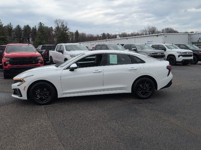 Used 2026 Kia K5 LXS FWD image 3