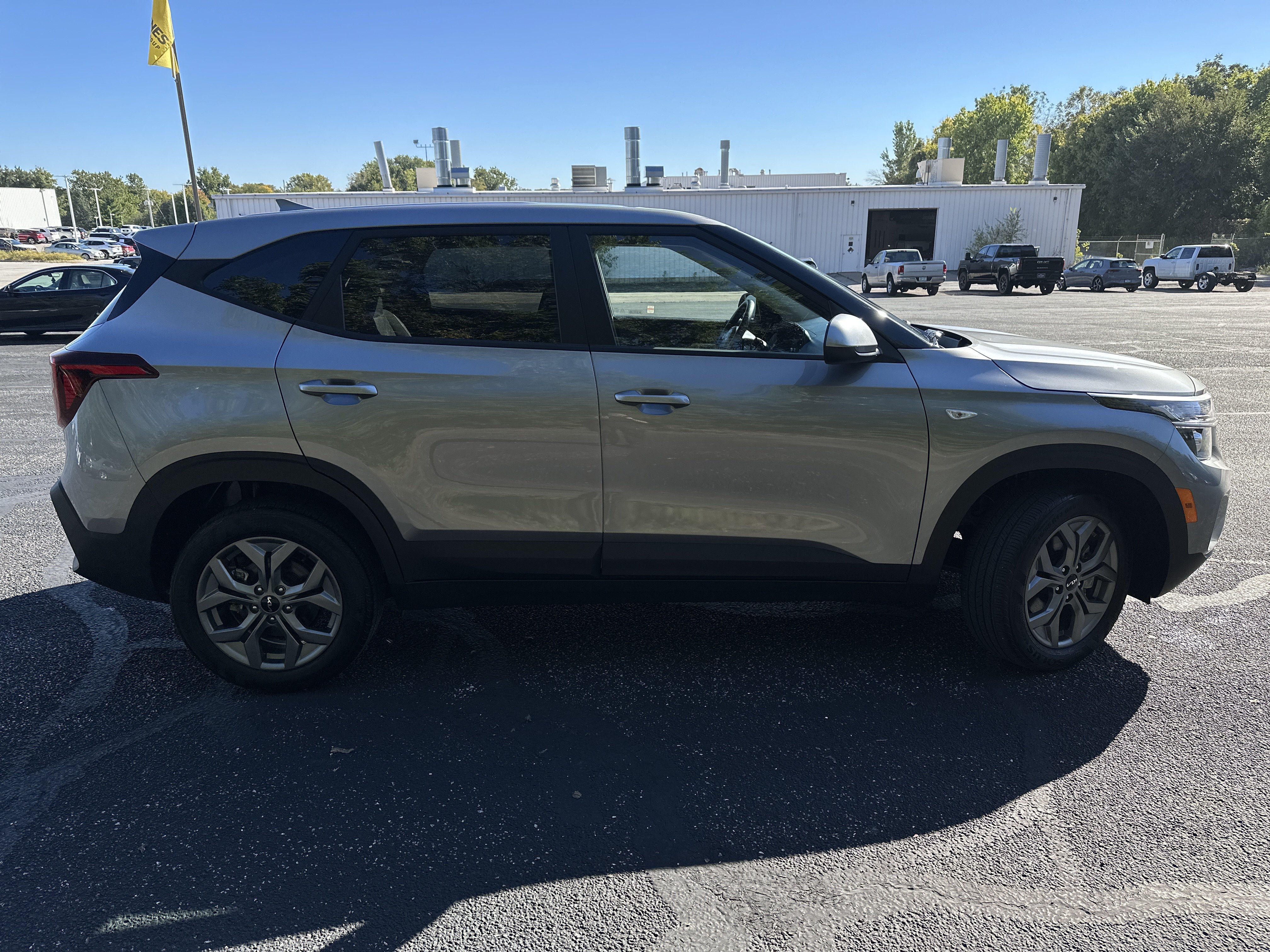 Certified 2026 Kia Seltos LX AWD/4WD image 8