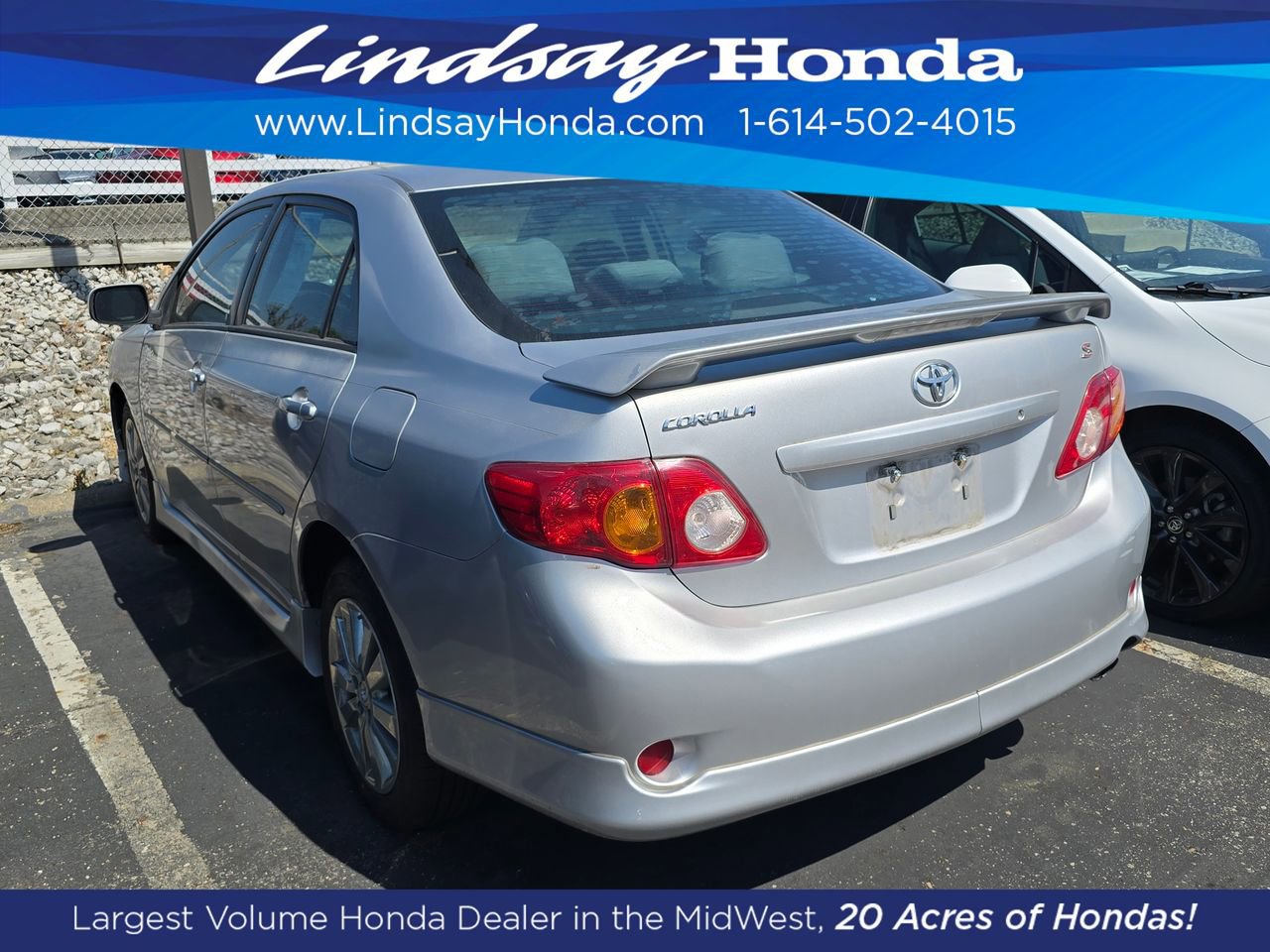Used 2010 Toyota Corolla S image 3