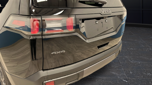 New 2026 Jeep Cherokee Limited AWD/4WD image 40