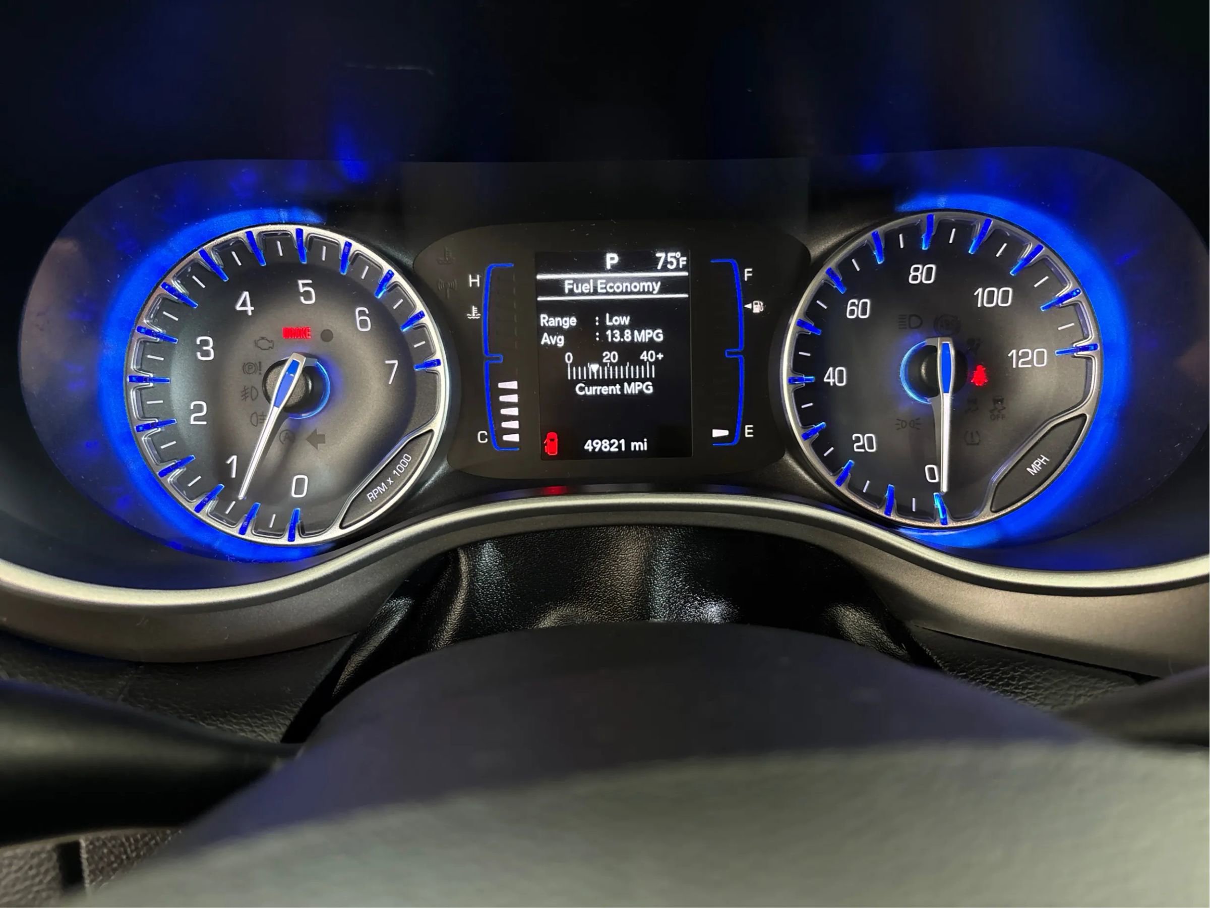 Used 2020 Chrysler Pacifica Touring-L FWD image 23