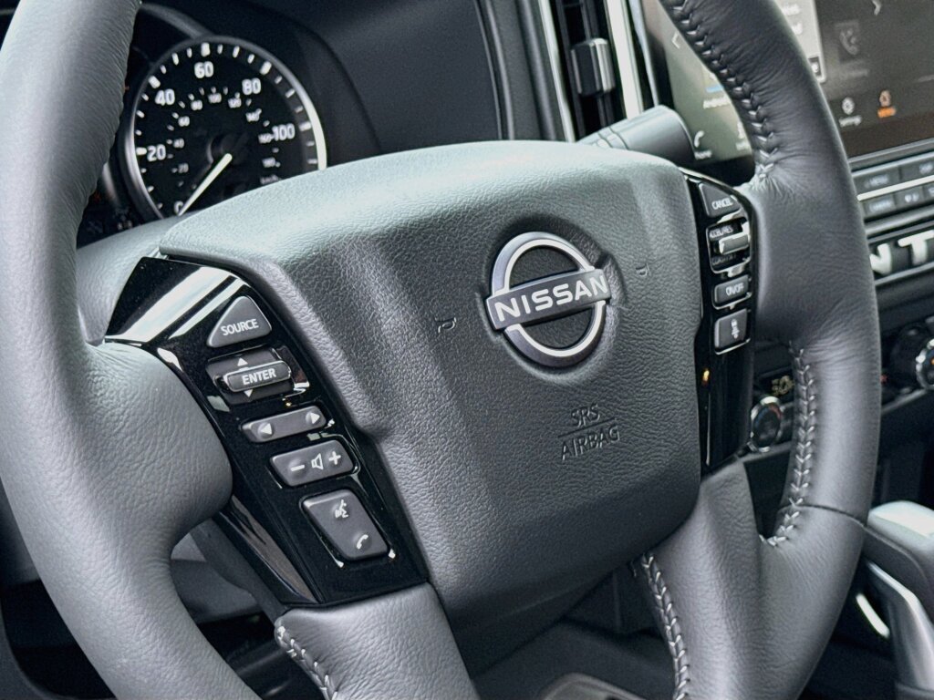 New 2027 Nissan Frontier SV w/ SV Convenience Package AWD/4WD image 5
