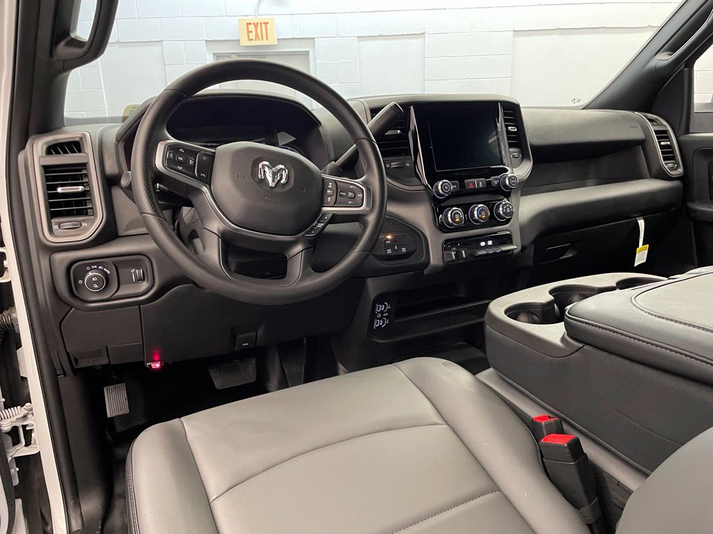 New 2026 RAM 3500 Tradesman AWD/4WD image 13