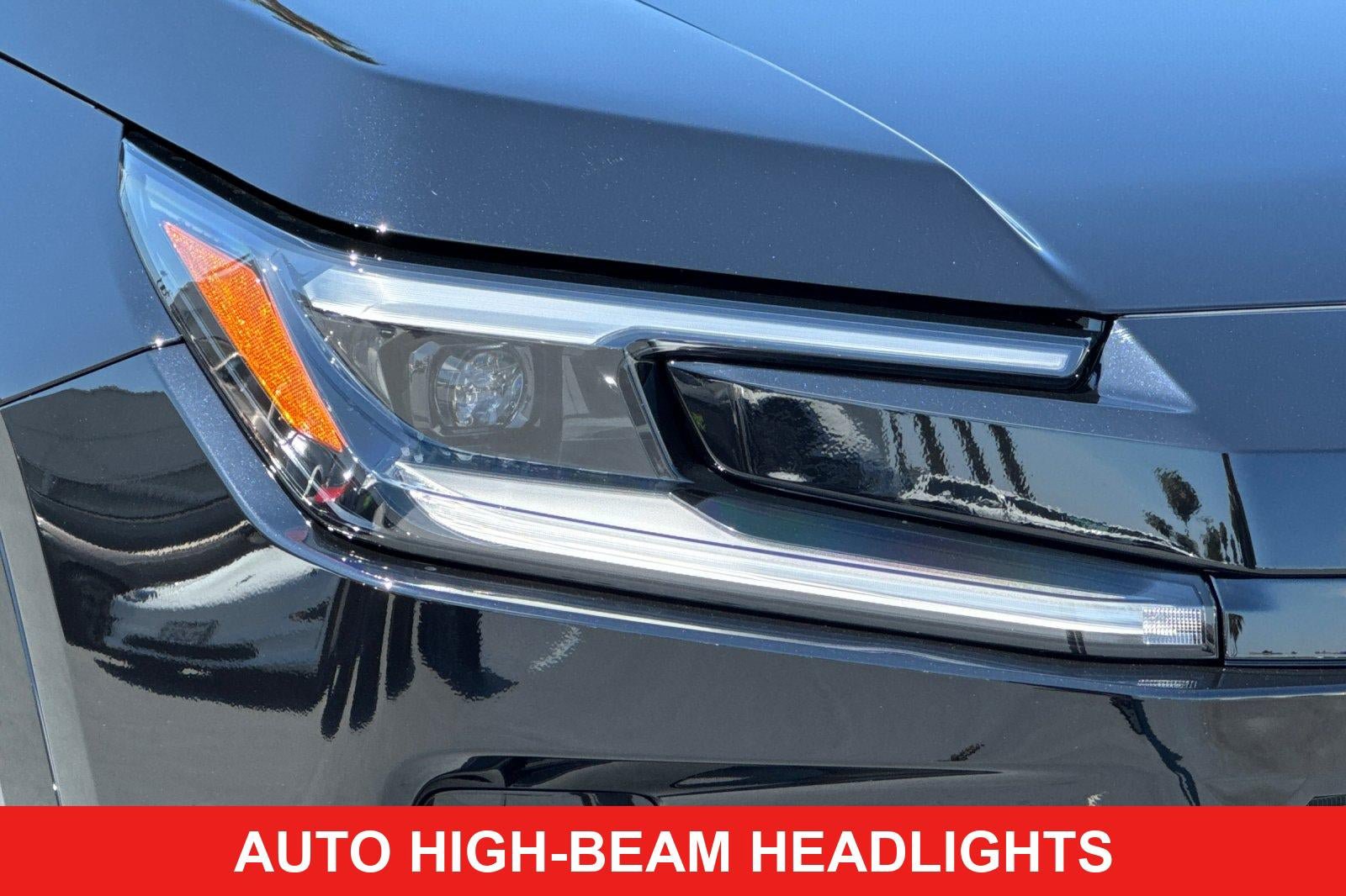 New 2026 Toyota RAV4 XSE AWD/4WD image 30