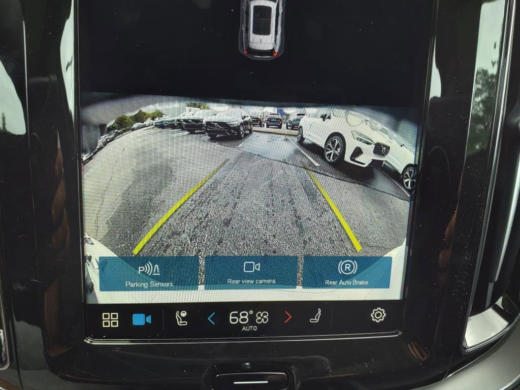 New 2025 Volvo XC60 T8 Core w/ Protection Package Premier image 17