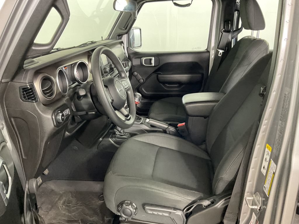 Used 2020 Jeep Wrangler Unlimited Sport AWD/4WD image 17