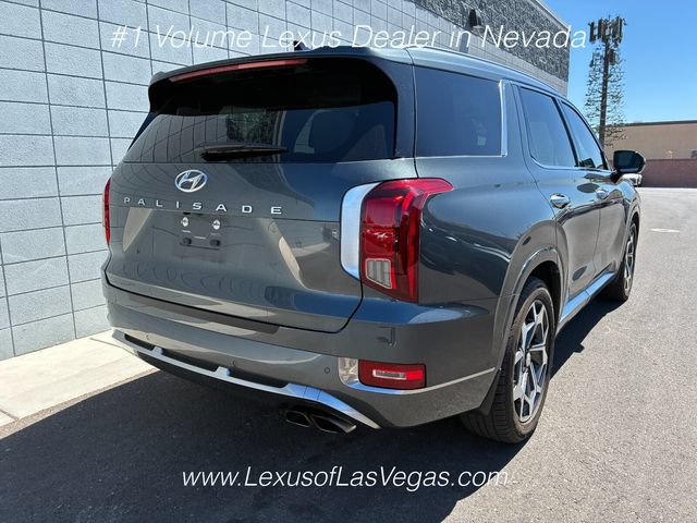 Used 2022 Hyundai Palisade Calligraphy FWD image 3