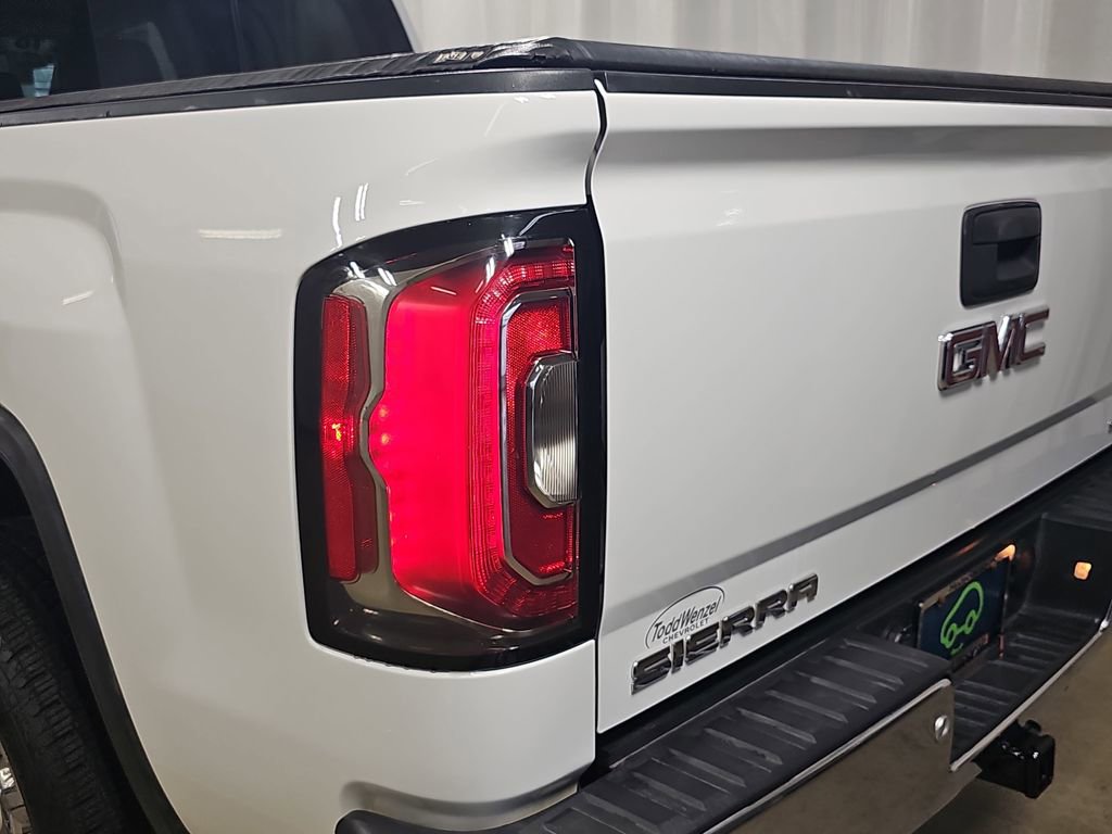 Used 2018 GMC Sierra 1500 SLT image 39