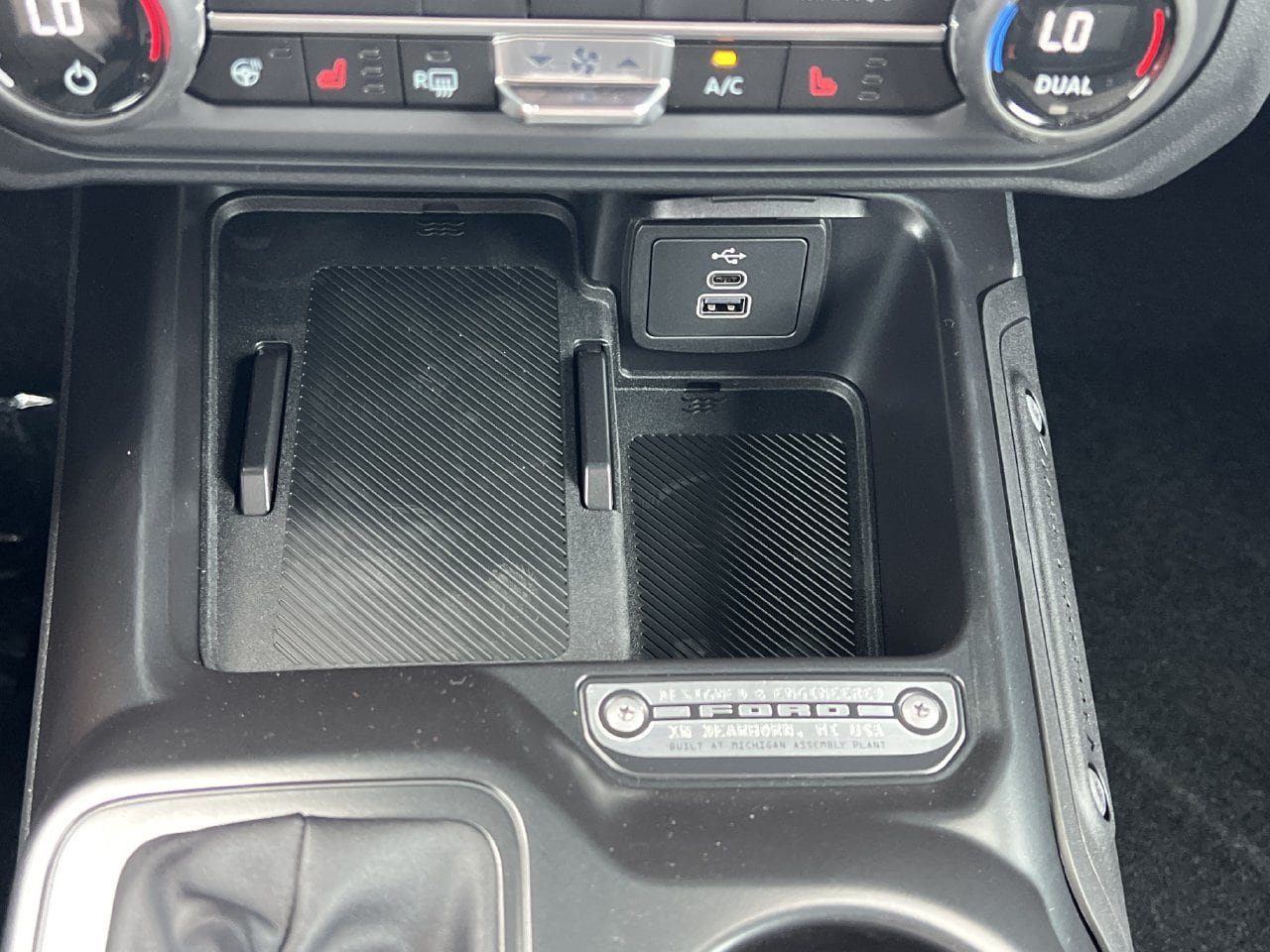 New 2026 Ford Bronco Outer Banks AWD/4WD image 7