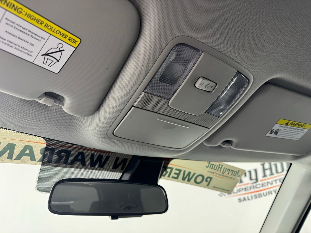 Used 2025 Kia Soul LX w/ LX Technology Package FWD image 29