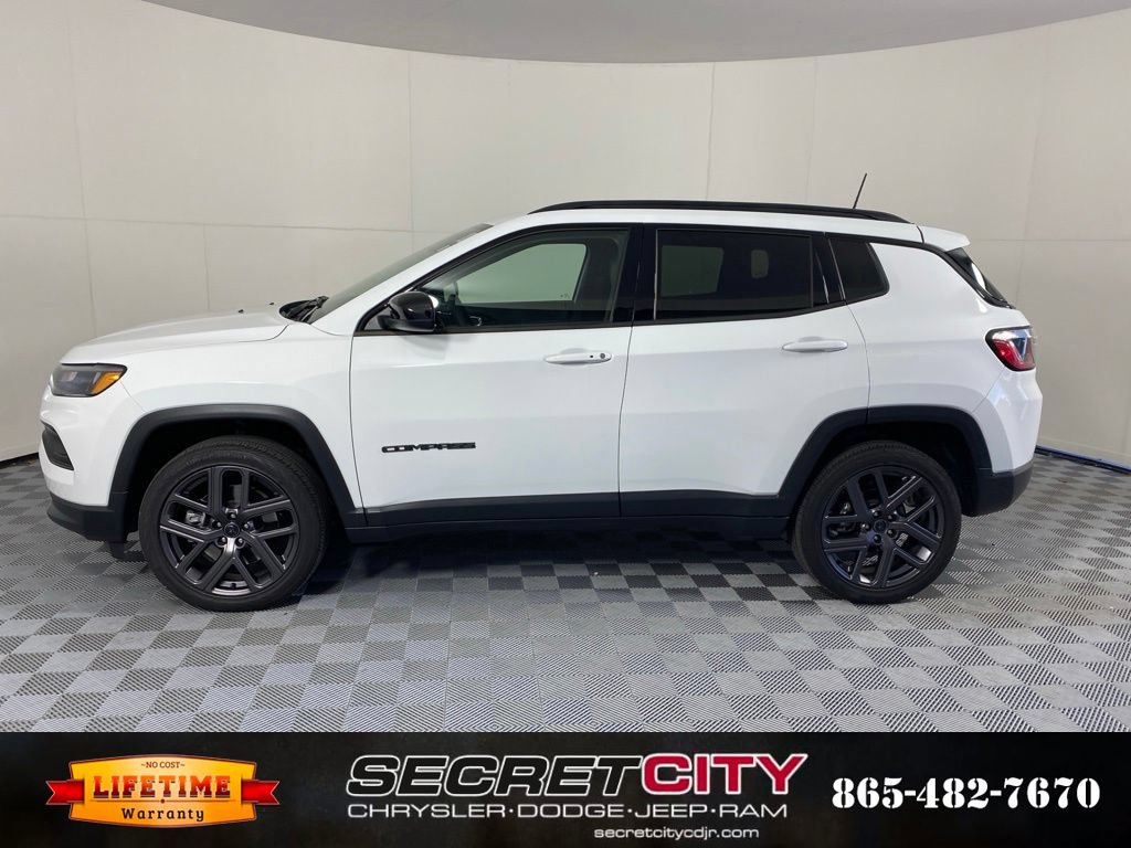 New 2026 Jeep Compass Latitude AWD/4WD image 4
