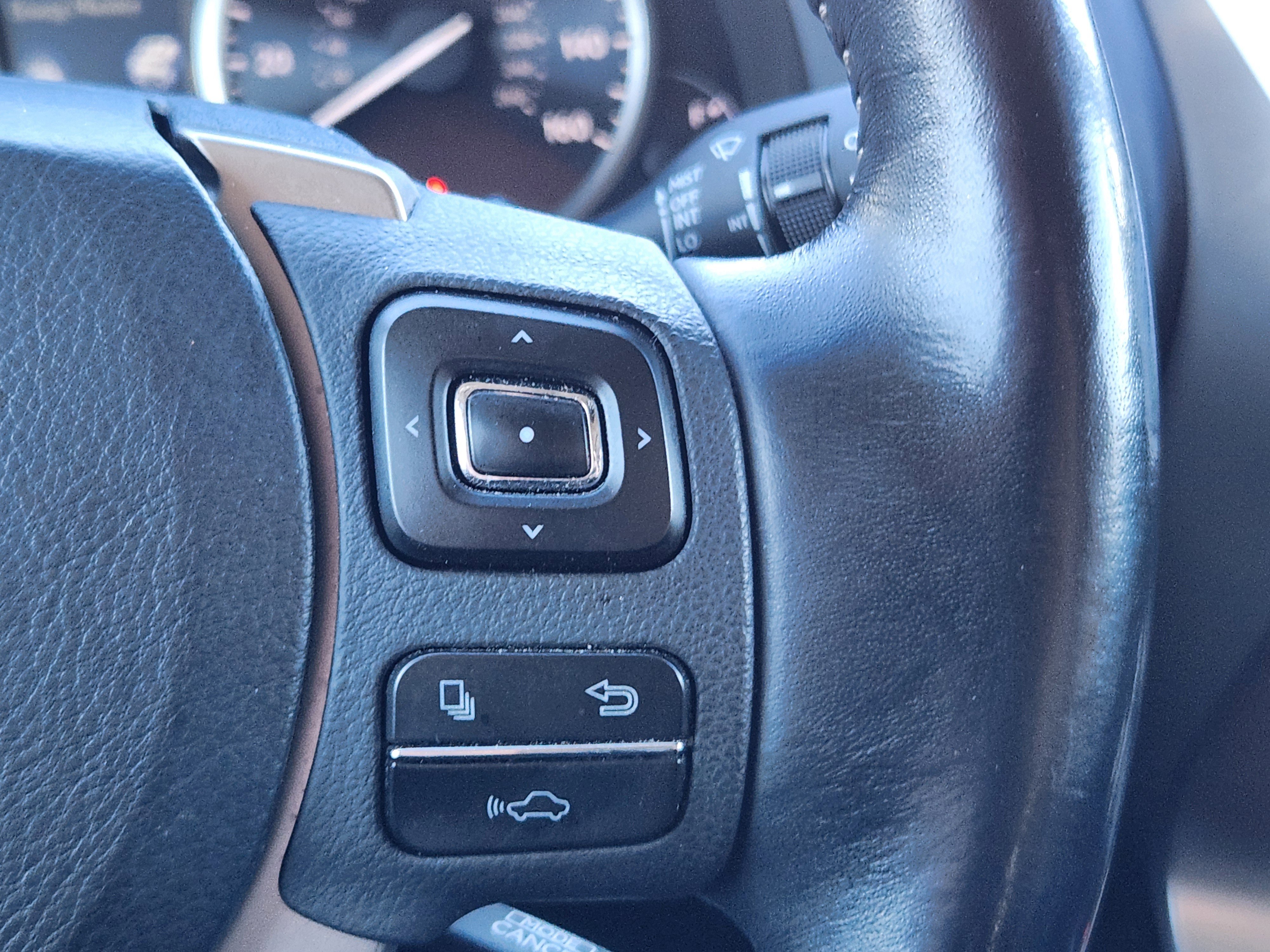 Used 2017 Lexus NX 300h AWD image 32