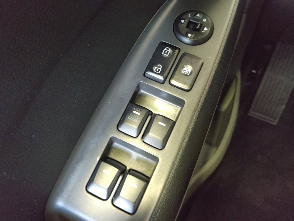 Used 2017 Kia Forte LX FWD image 27