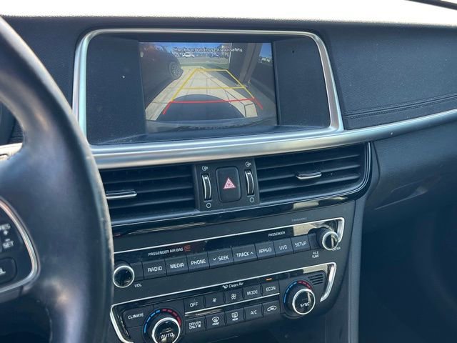 Used 2018 Kia Optima Premium image 24