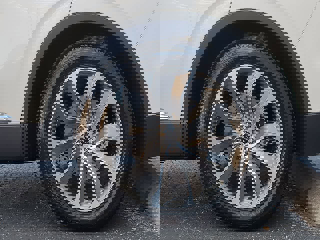 Used 2025 Lincoln Aviator Reserve w/ Luxury Package image 13