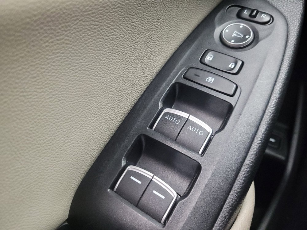 Used 2019 Honda Accord LX image 27