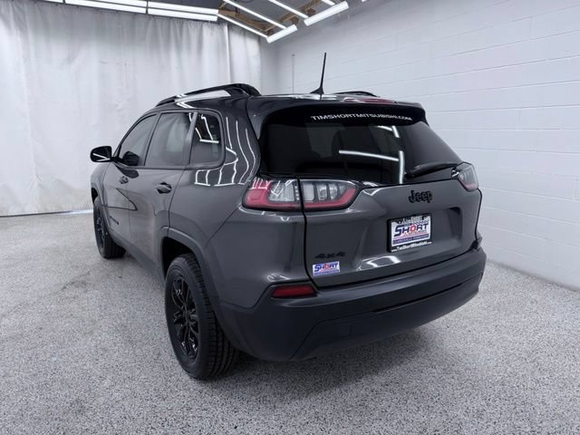 Used 2023 Jeep Cherokee Altitude Lux AWD/4WD image 4