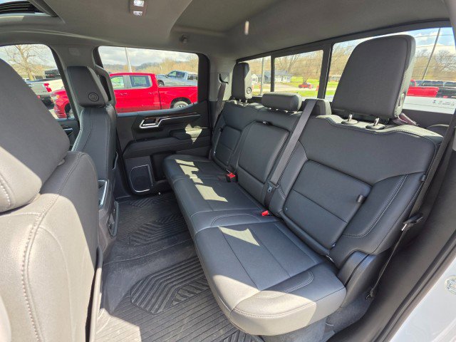 Used 2024 Chevrolet Silverado 1500 LT Trail Boss w/ LT Trail Boss Premium Package image 24