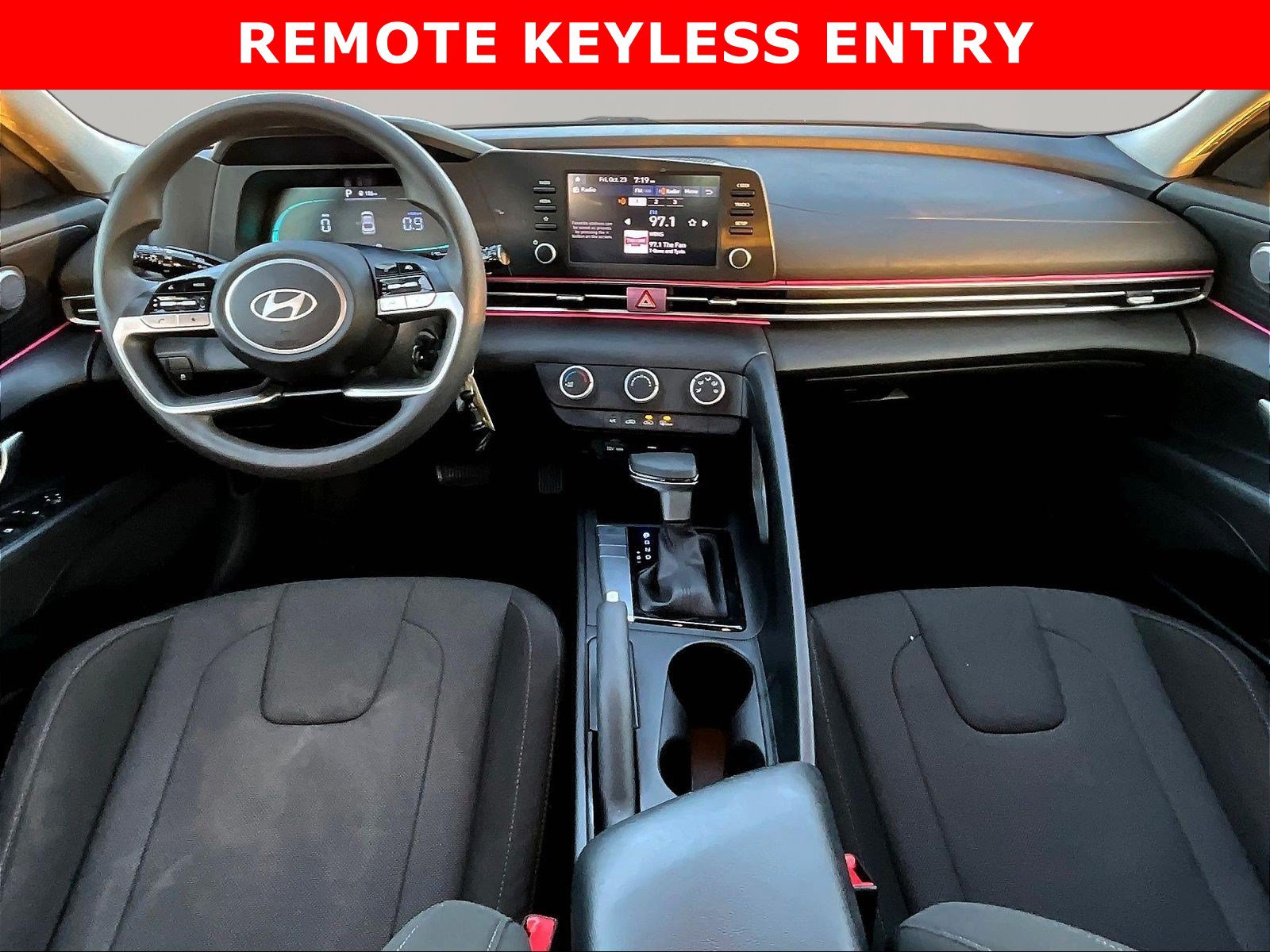 Used 2024 Hyundai Elantra SE FWD image 7