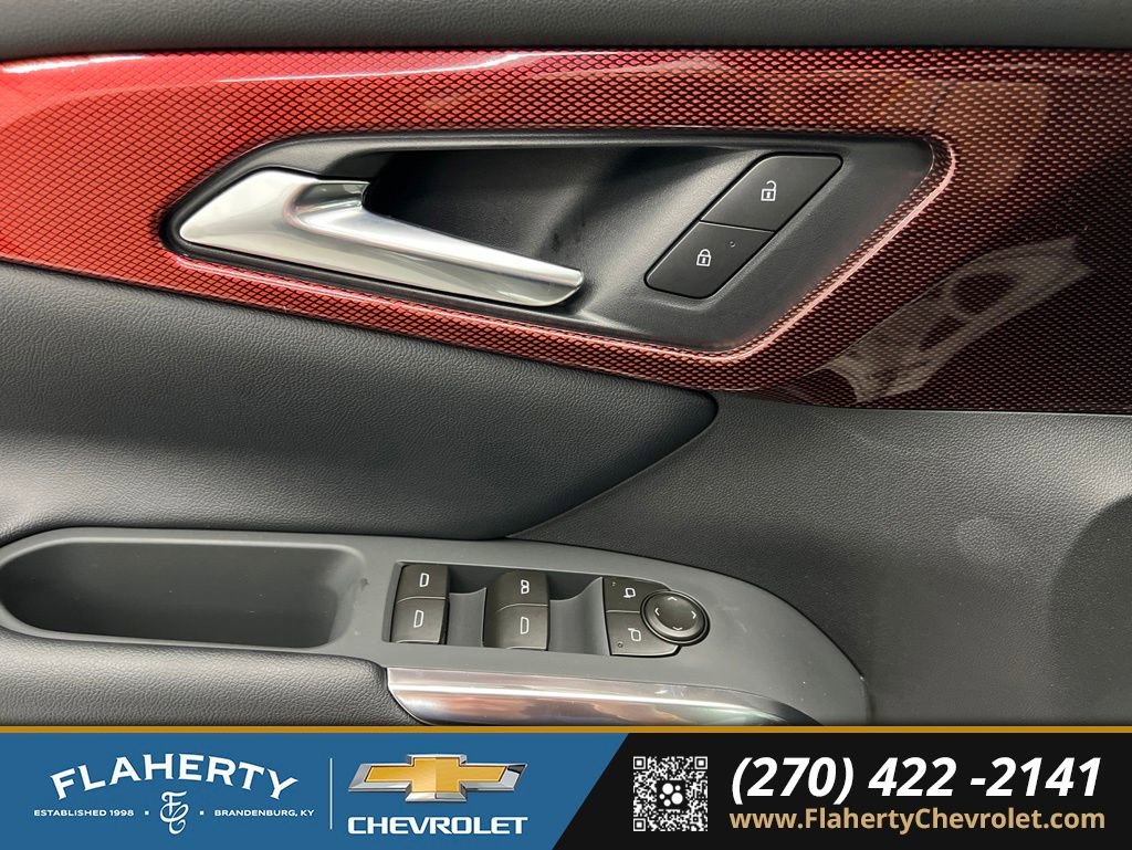 New 2026 Chevrolet Traverse Z71 w/ Driver Confidence Package AWD/4WD image 22