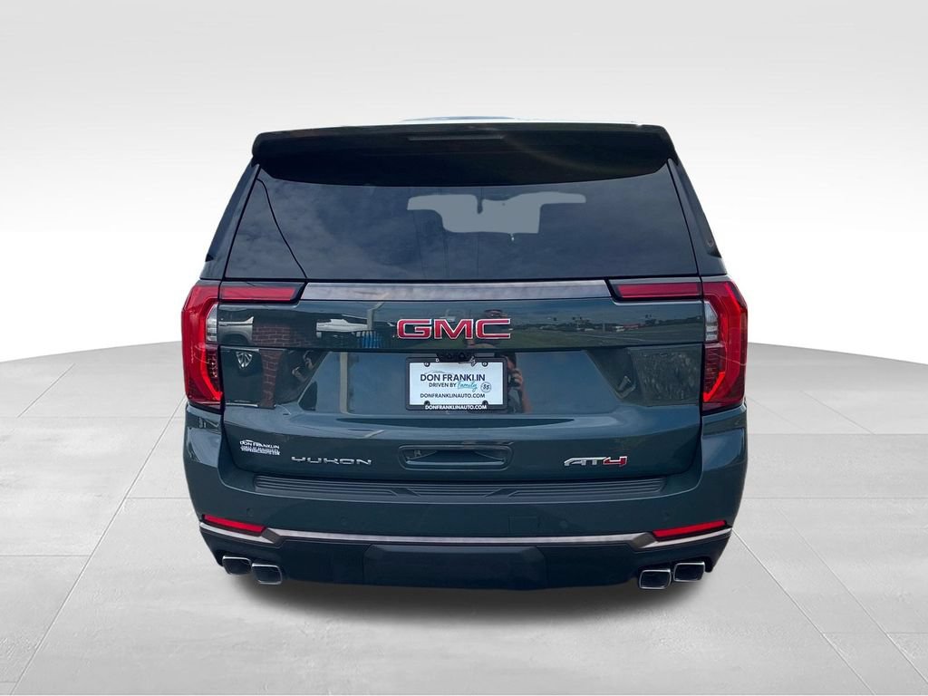 New 2026 GMC Yukon XL AT4 Ultimate w/ LPO, Floor Liner Package AWD/4WD image 4