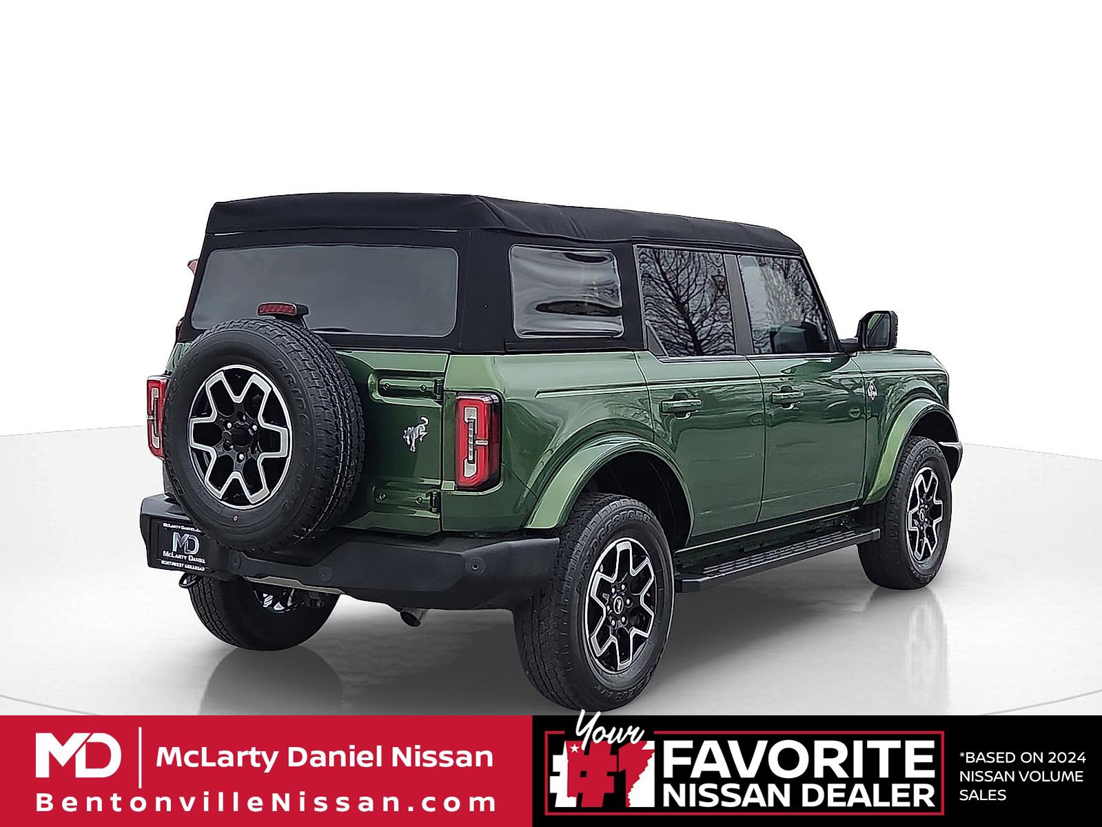 Used 2023 Ford Bronco Outer Banks image 5