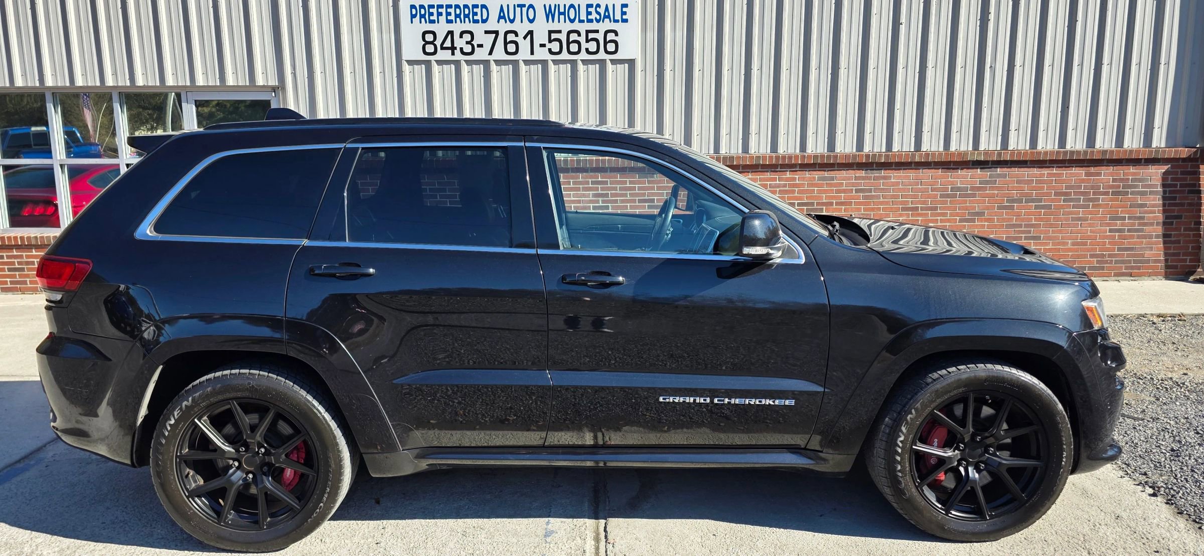 Used 2014 Jeep Grand Cherokee SRT8 w/ Luxury Group II image 4