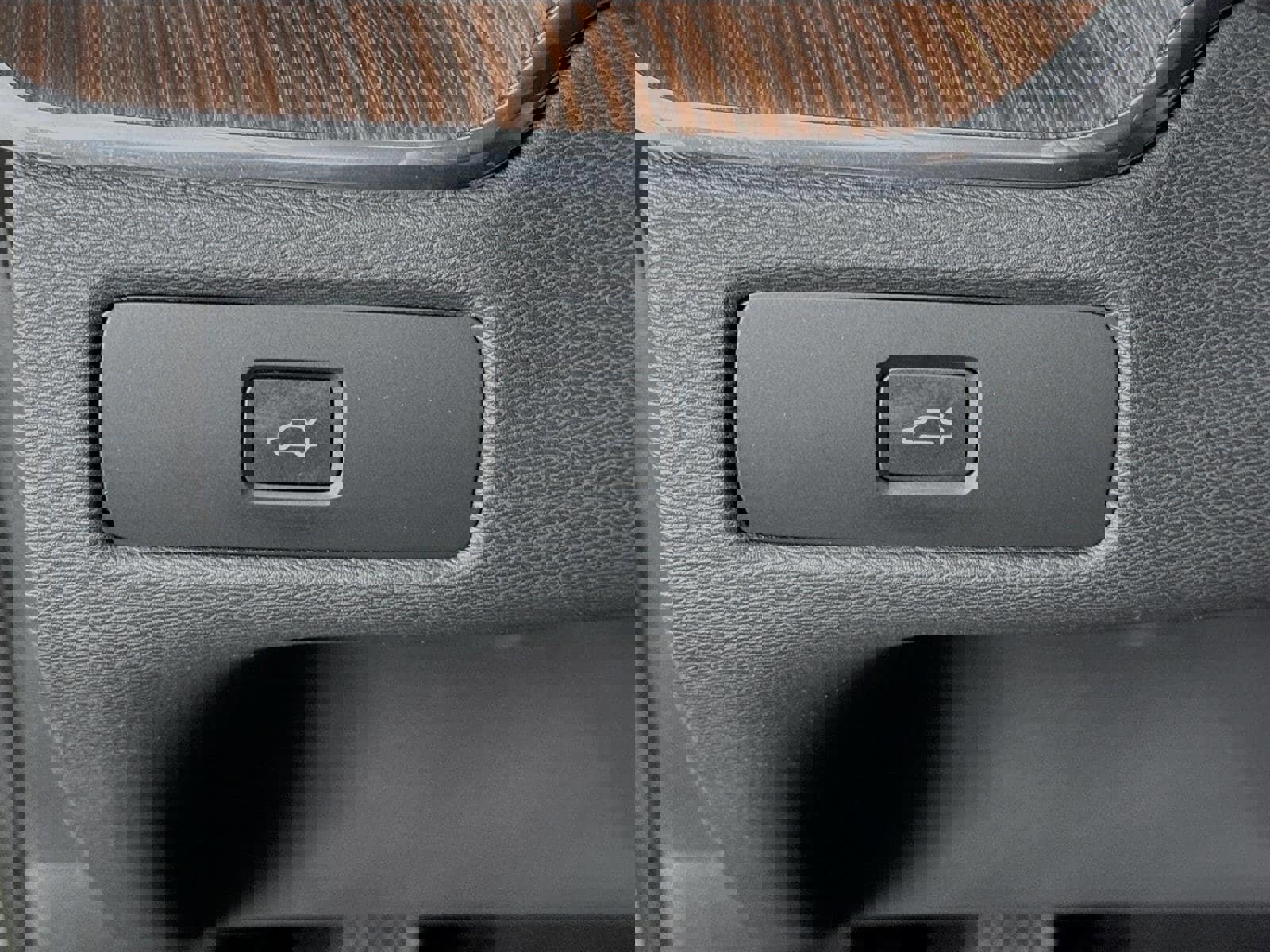 Used 2023 Volvo XC60 B5 Ultimate w/ Climate Package AWD/4WD image 11