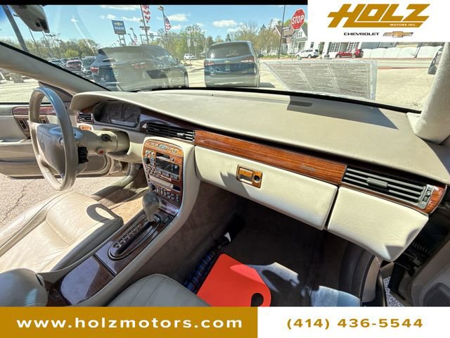 Used 1996 Cadillac Seville SLS FWD image 25