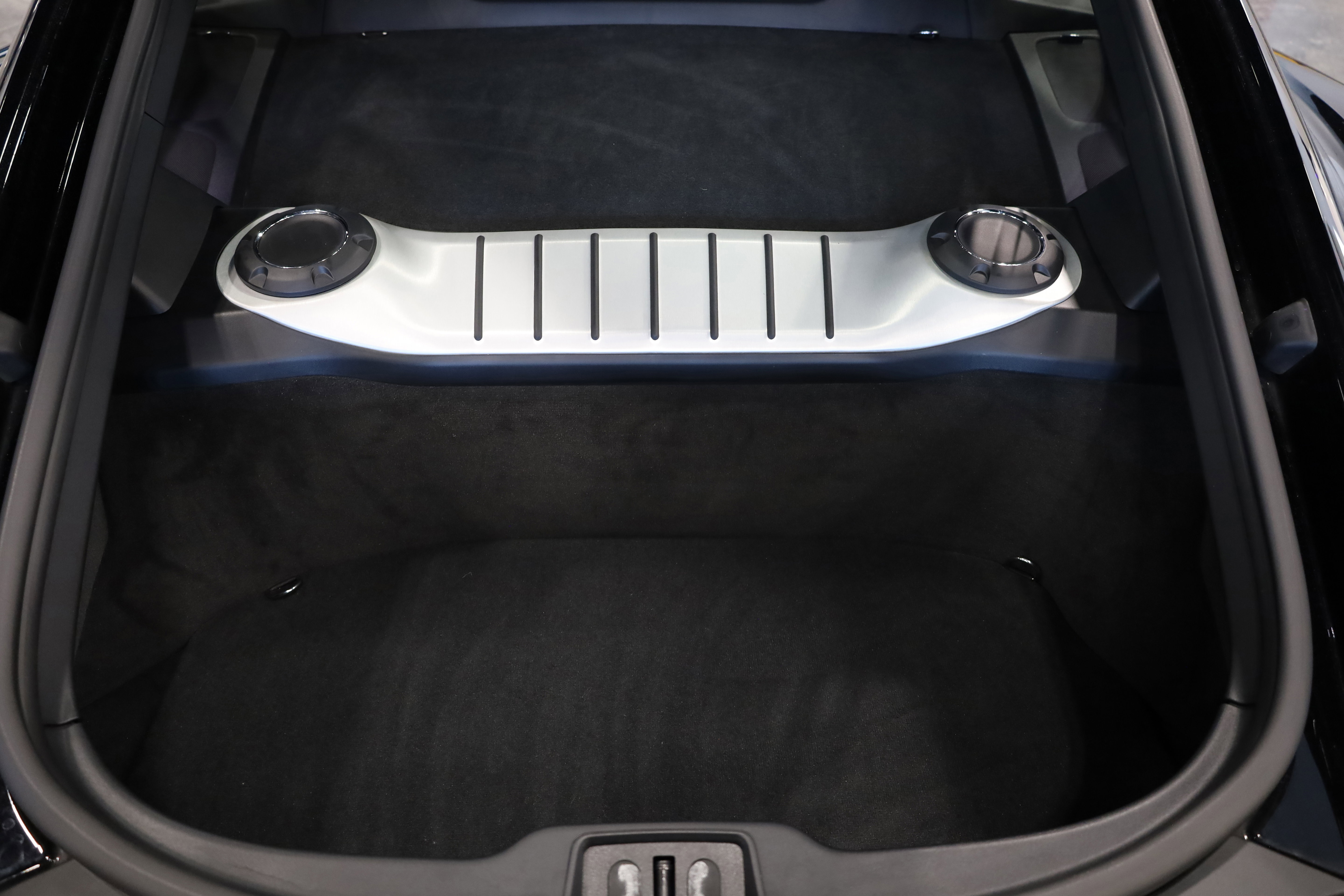 Used 2019 Porsche 718 Cayman S image 7