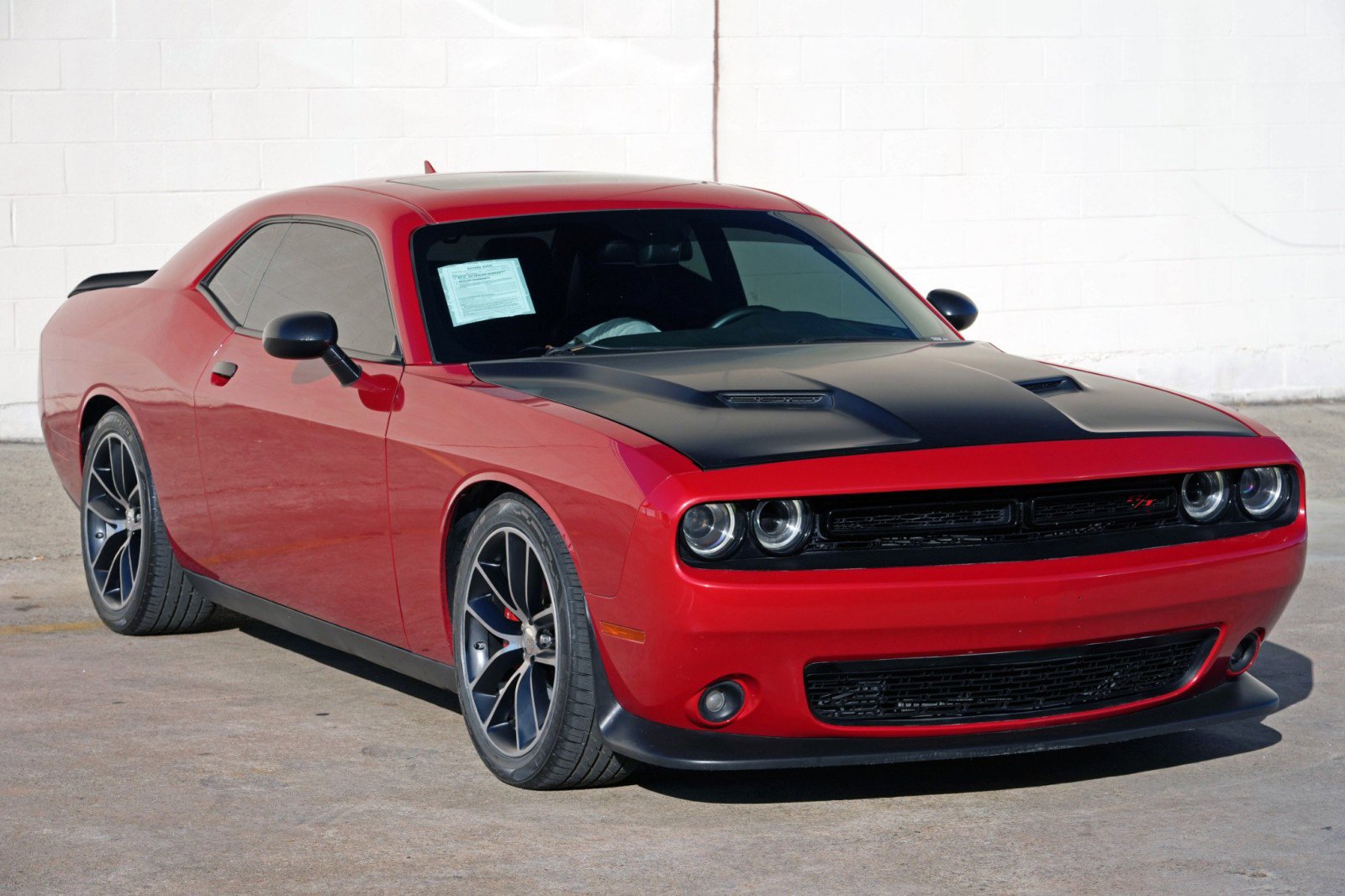 Used 2016 Dodge Challenger R/T Scat Pack w/ Leather Interior Group RWD image 49