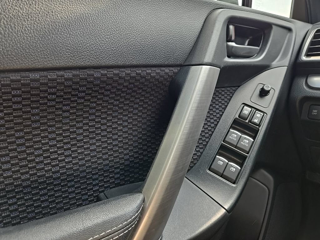 Used 2018 Subaru Forester 2.5i Premium AWD/4WD image 19