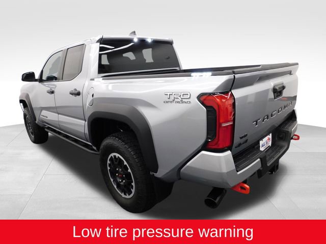 Used 2024 Toyota Tacoma TRD Off-Road image 6