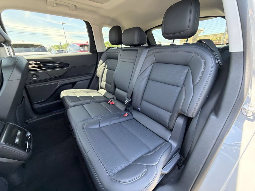 New 2026 Lincoln Nautilus Reserve w/ Jet Appearance Package AWD/4WD image 23