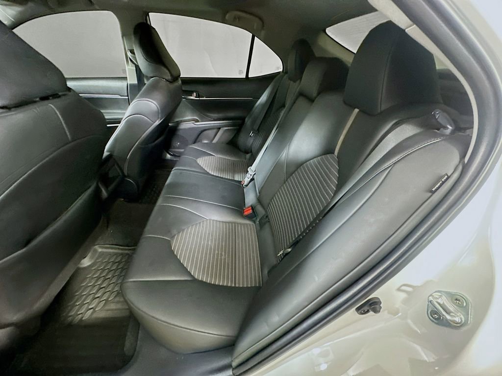Used 2023 Toyota Camry SE w/ Convenience Package FWD image 14