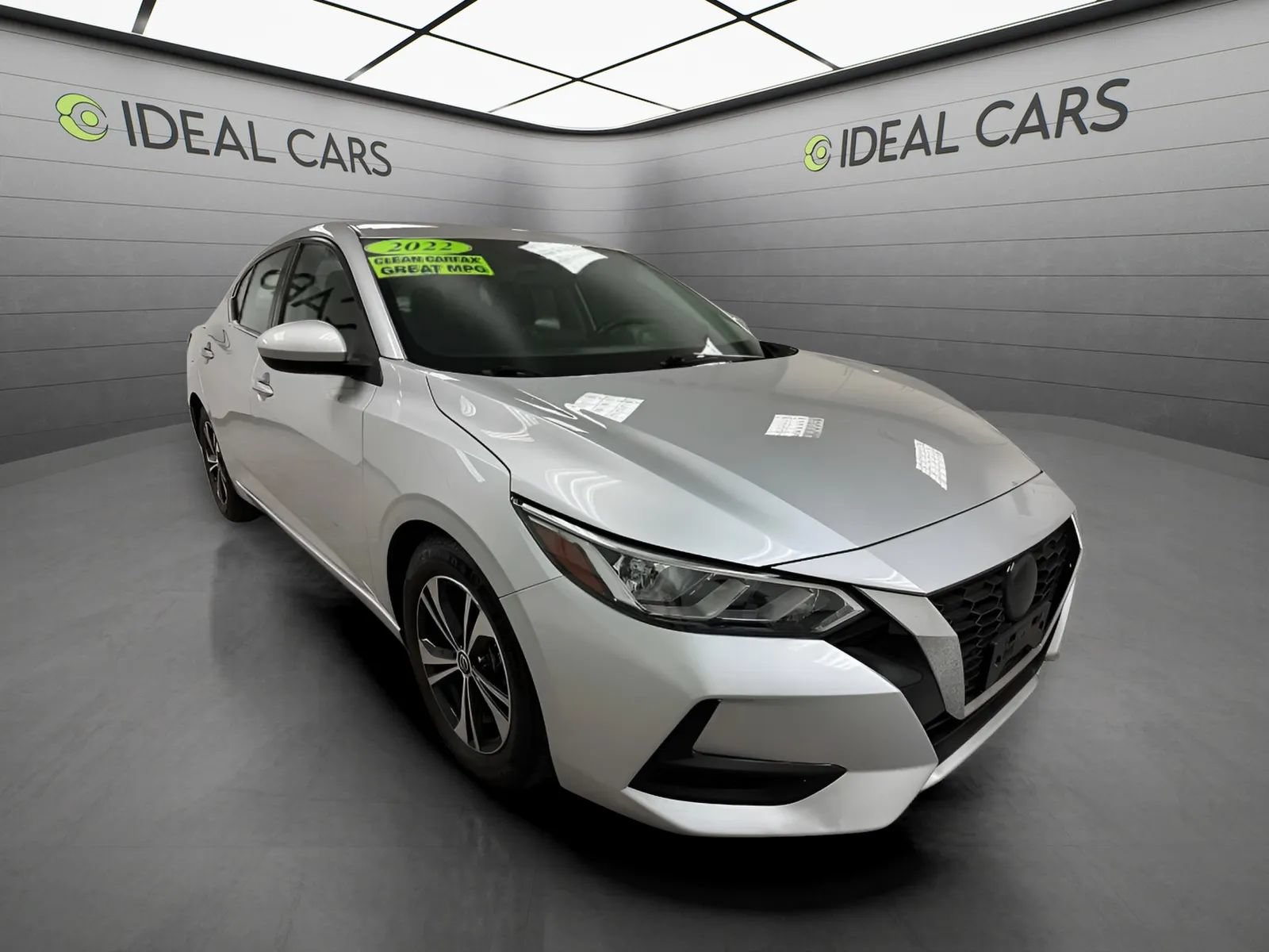Used 2022 Nissan Sentra SV FWD image 3