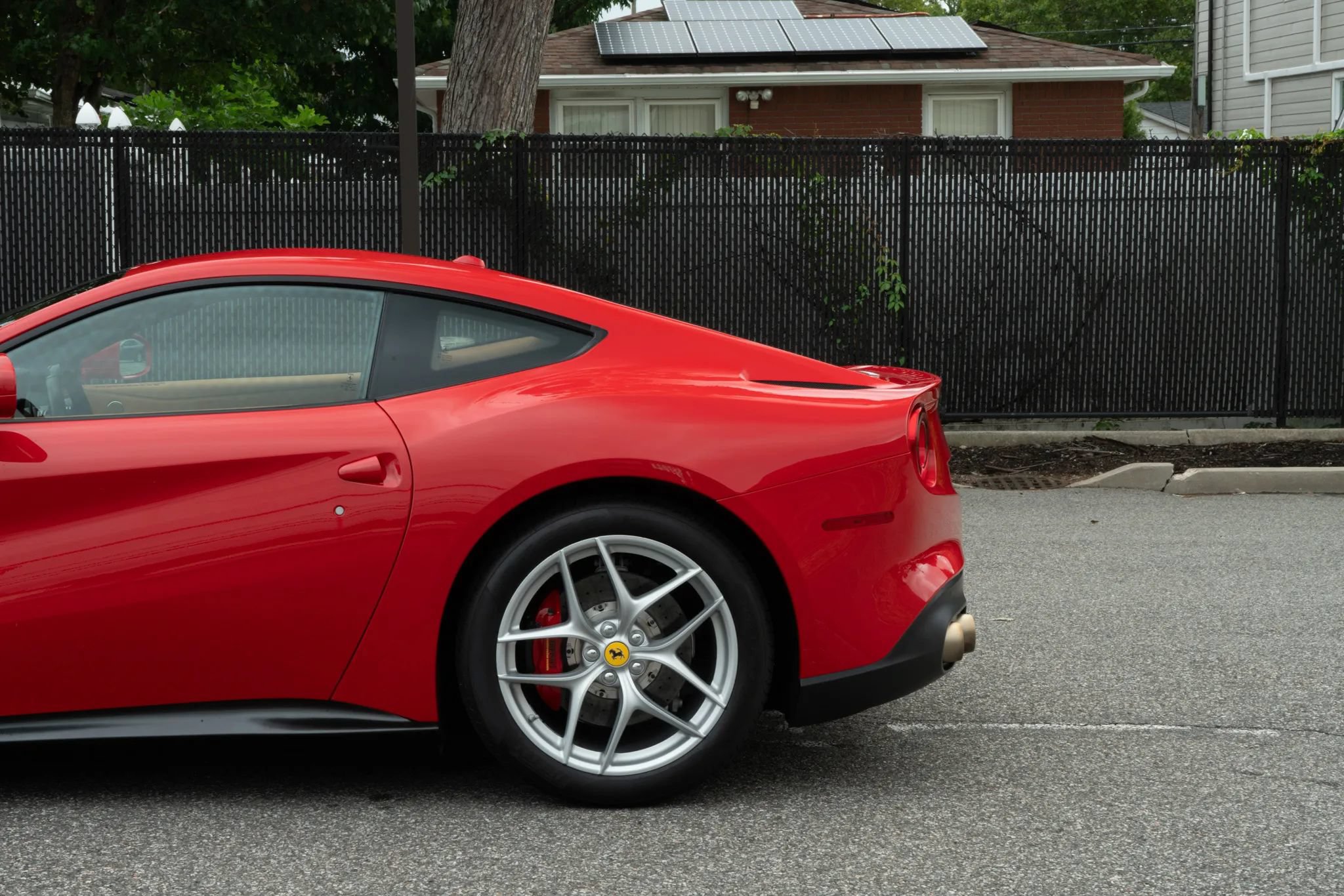 Used 2017 Ferrari F12 Berlinetta RWD image 43