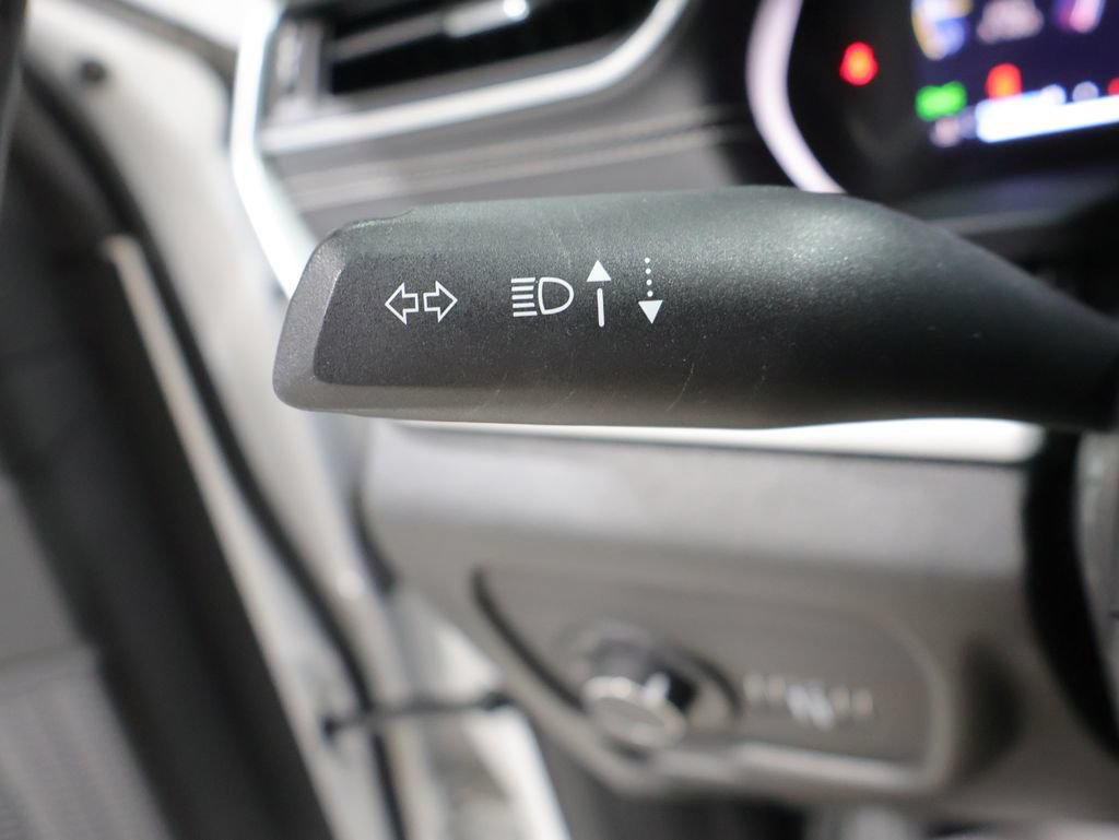 Used 2023 Jeep Grand Cherokee Altitude AWD/4WD image 34