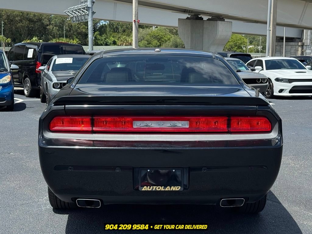 Used 2014 Dodge Challenger R/T Plus RWD image 5