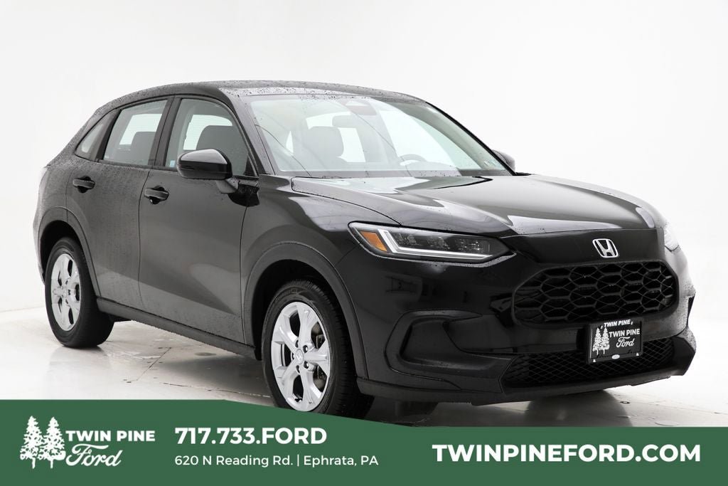 Used 2025 Honda HR-V LX