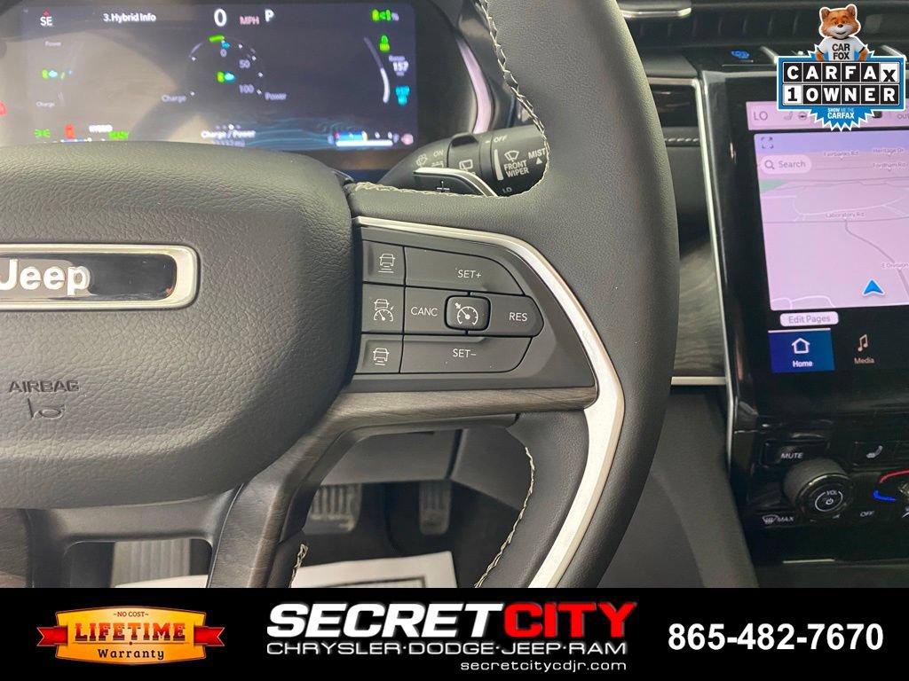 Used 2023 Jeep Grand Cherokee 30th Anniversary AWD/4WD image 15